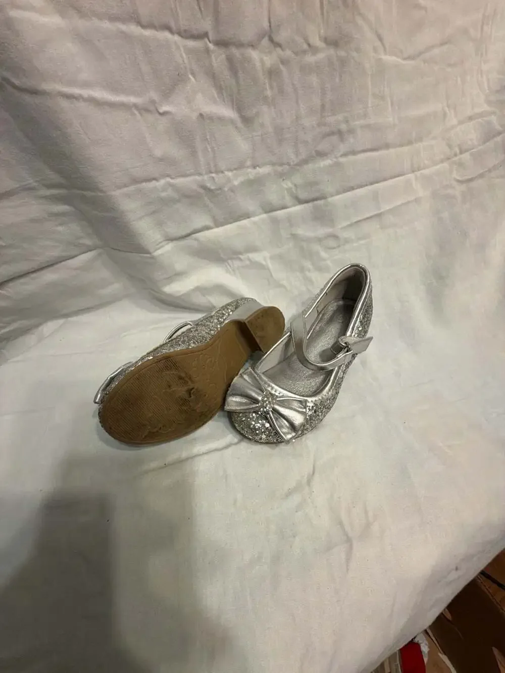 Girls' Silver Glitter Mary Jane Dress Shoes with Bow Low Heel